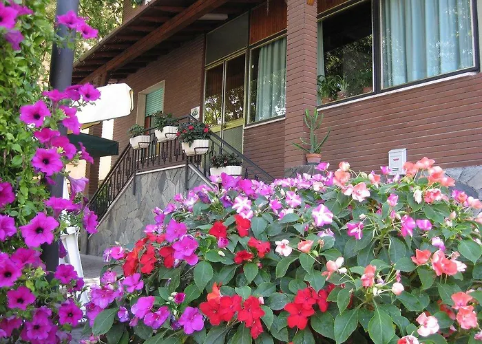 Jolanda Отель Tabiano Terme