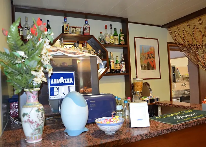 Jolanda Отель Tabiano Terme